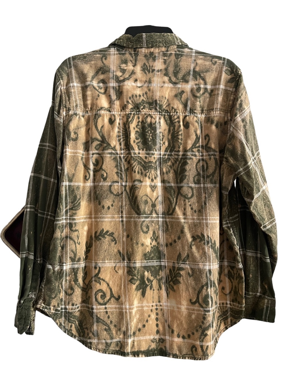 Hand Bleached FlannelUniversal Thread Green and Tan Patterned Button-Front Shirt